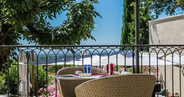 Meilleur Café et Restaurant à Mdiq Meilleur Café et Restaurant à Mdiq