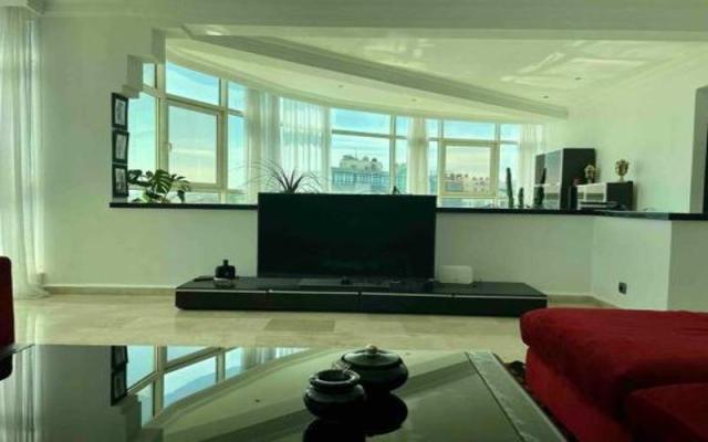 Exquisite Top Floor Apartment in the Bay of Tanger